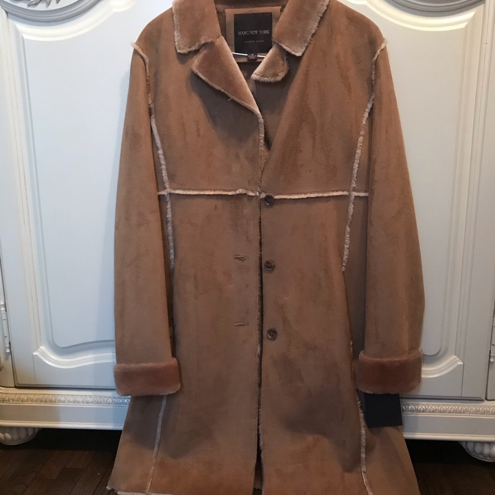 Stunning Andrew Marc New York Jacket size S